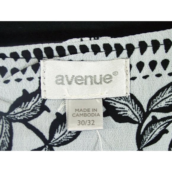 NEW Avenue 30/32 Floral Striped Layered Tank Top Black & White - Picture 9 of 16